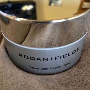 R+F Micro-Dermabrasion Paste